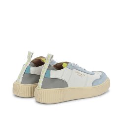 CRICKIT Damen Sneaker OAKLI – Leder‑Sneaker in Weiß/Hellblau mit grauen Kontrasten